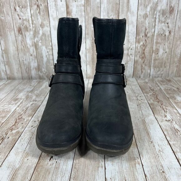 Ugg Simmens Waterproof zip up bootie womens 7 - Picture 4 of 8